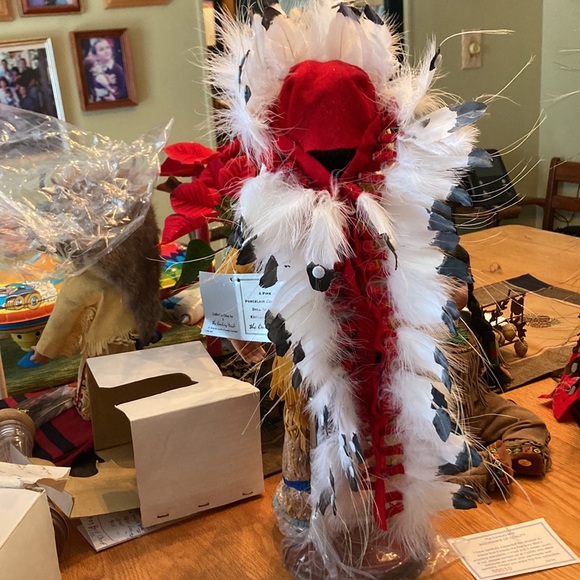 Danbury Mint Little Chief Standing Bear - Picture 7 of 9